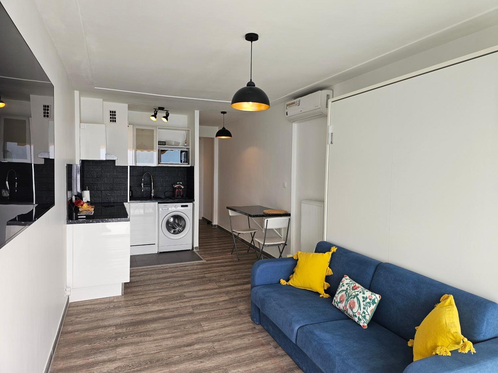 Apartmán Le Soleil Juan-les-Pins Exteriér fotografie